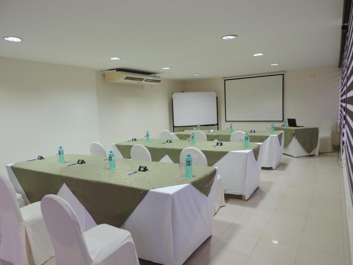 Hotel Club Del Sol Atacames Kültér fotó