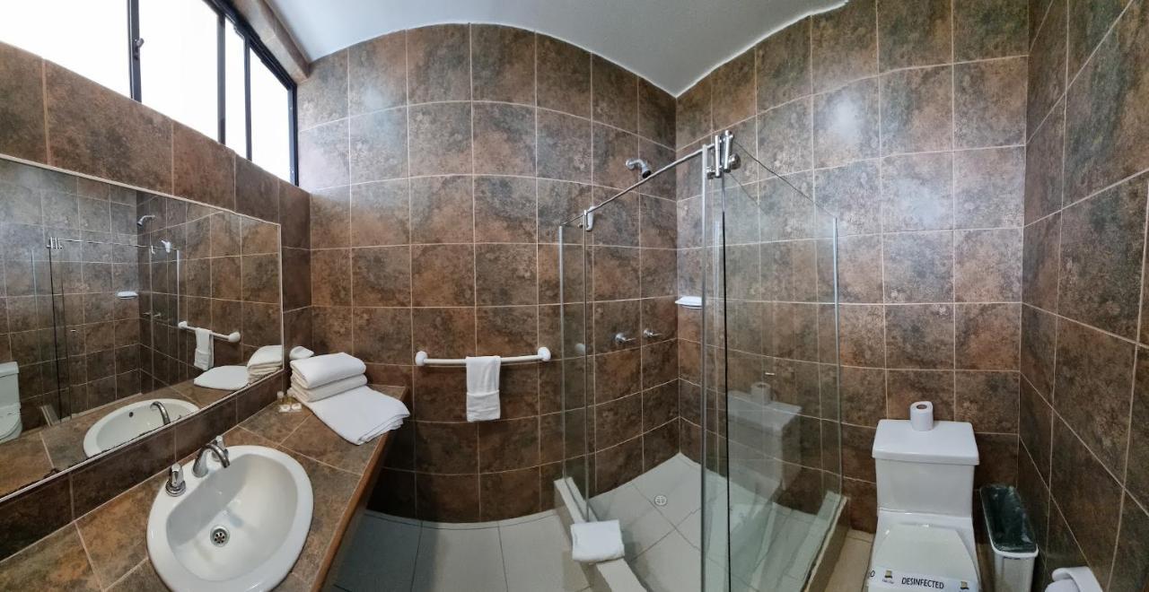 Hotel Club Del Sol Atacames Kültér fotó