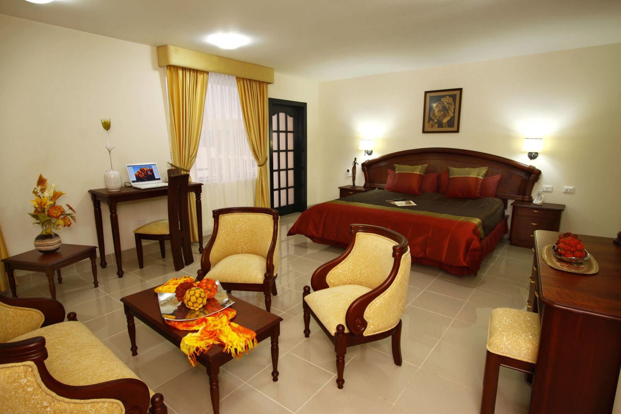 Hotel Club Del Sol Atacames Kültér fotó
